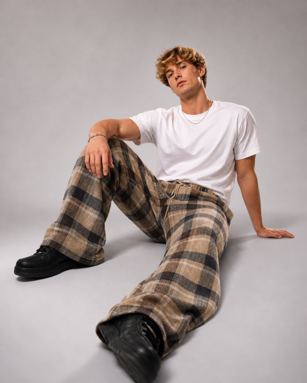 Leg Days Cozy Wide-Legs – Brown Check