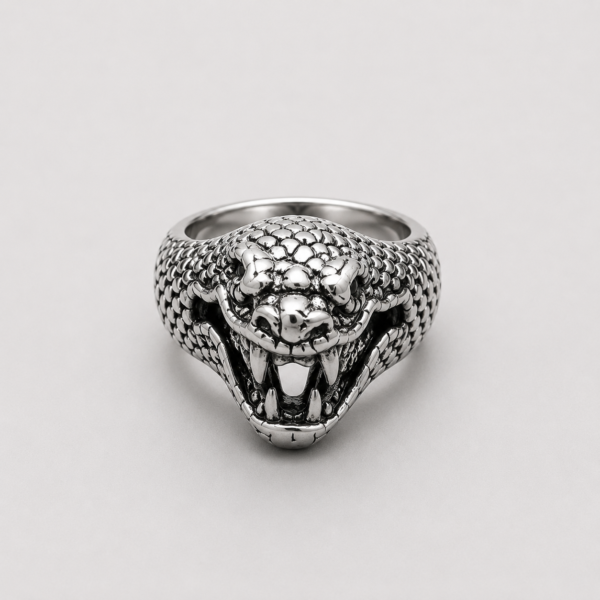Venom Snake Ring